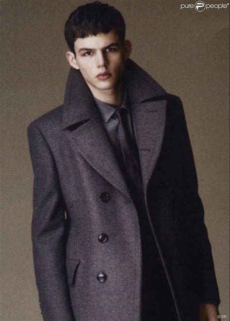 tom nicon